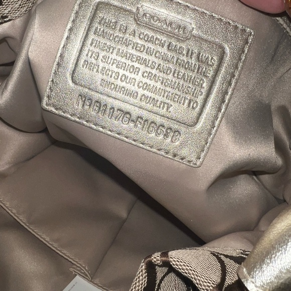 COACH Penelope Signature C Bag - Picture 10 of 12